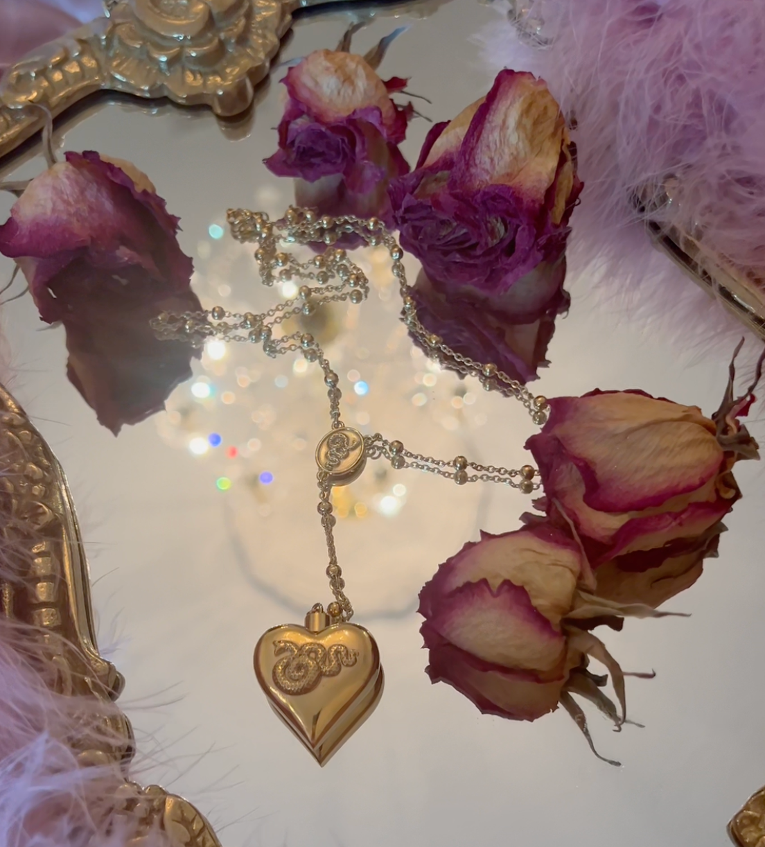 Stash Necklace 2.0 - Del Rey Ldr Inspired Heart Black Titanium
